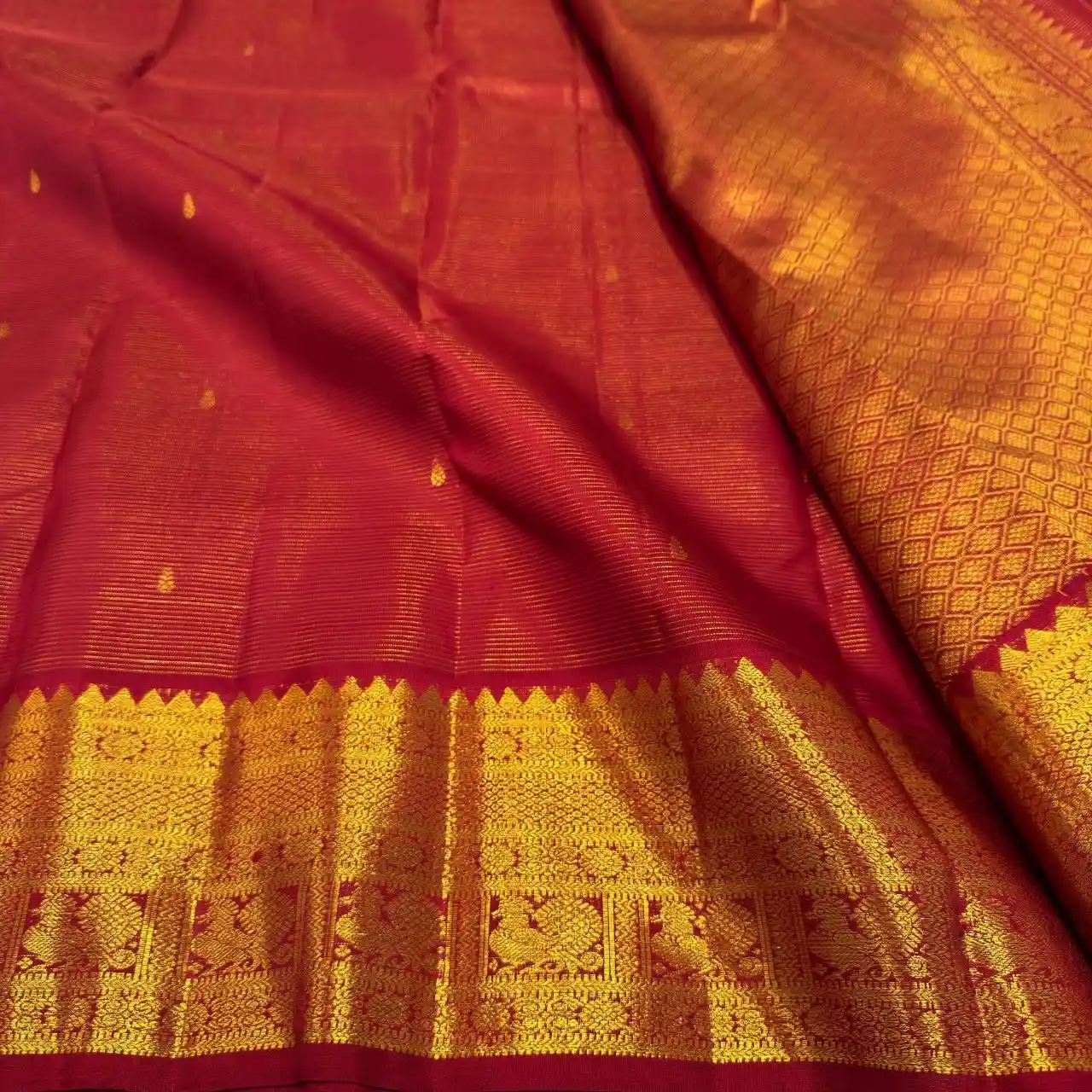 Deep Maroon Pure Kanchipuram Handloom Bridal Silk Saree
